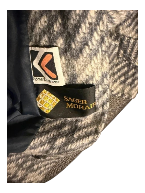 Metki Köhler & Krenzer i Sager Mohair wewnątrz płaszcza w kratę