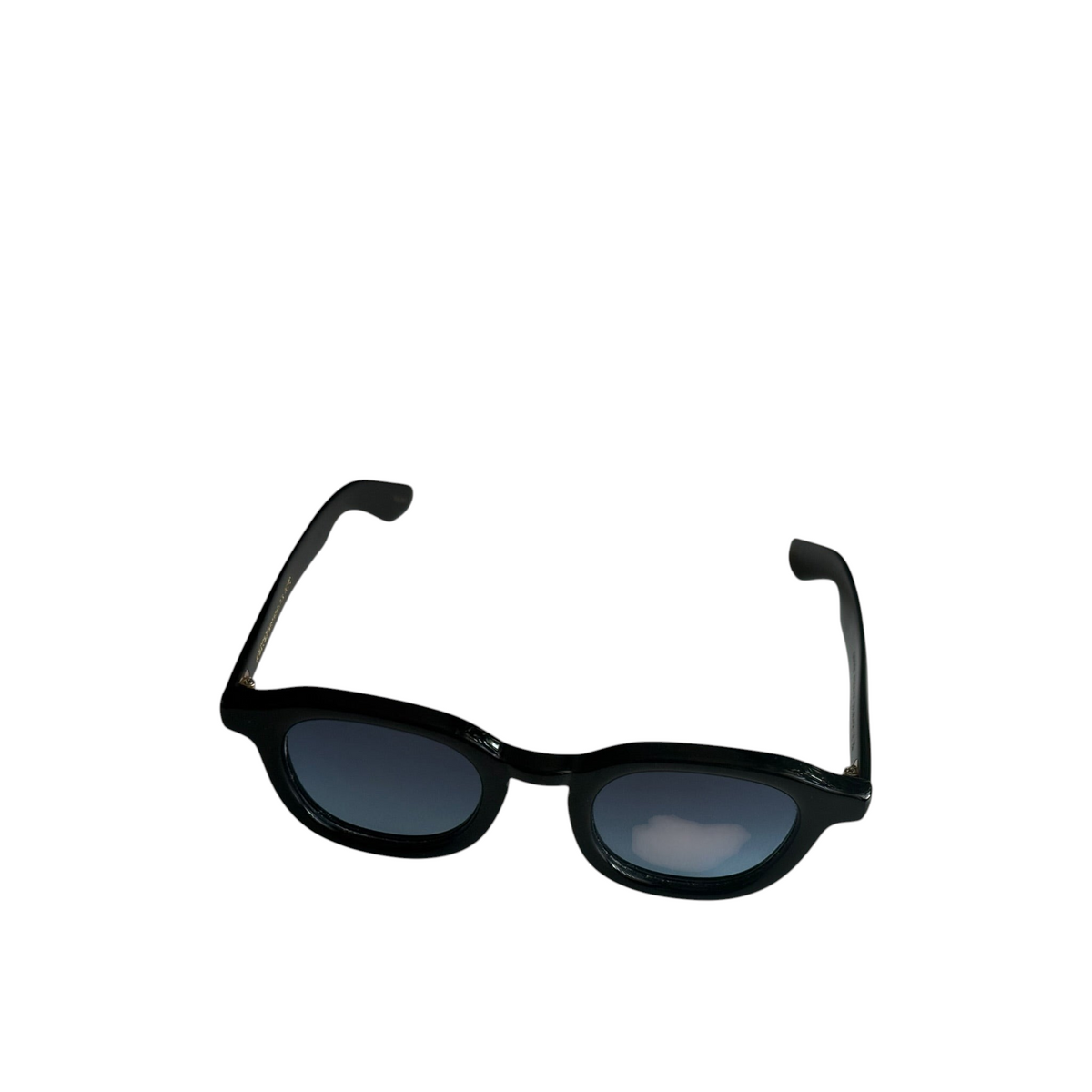 Okulary Moscot Original NYC czarny acetat ciemne szkła – widok z ukosa od dołu